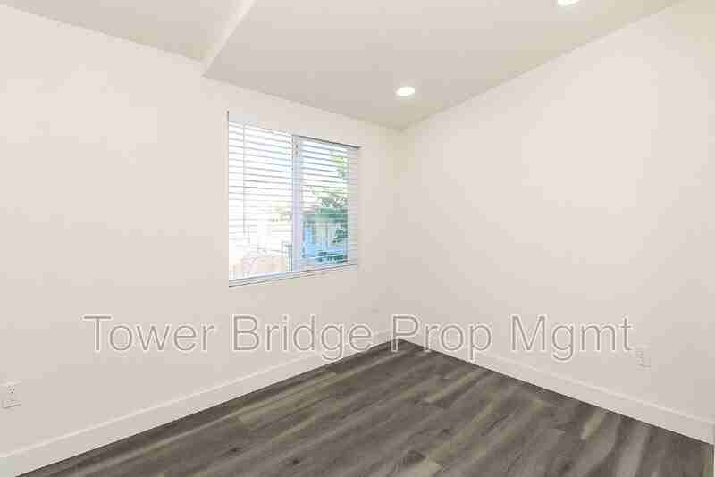 3741 Jasmine St - Photo 3 of 21