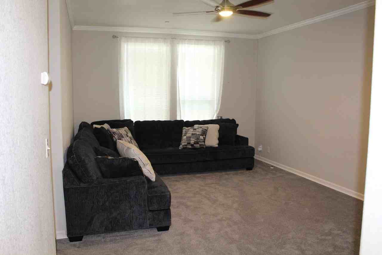 37455 Brandon Rd - Photo 7 of 12