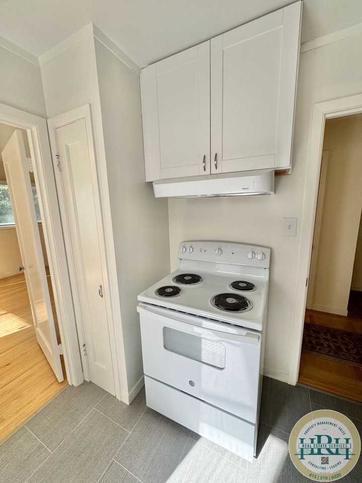 5547 Mission Street - Photo 7 of 16