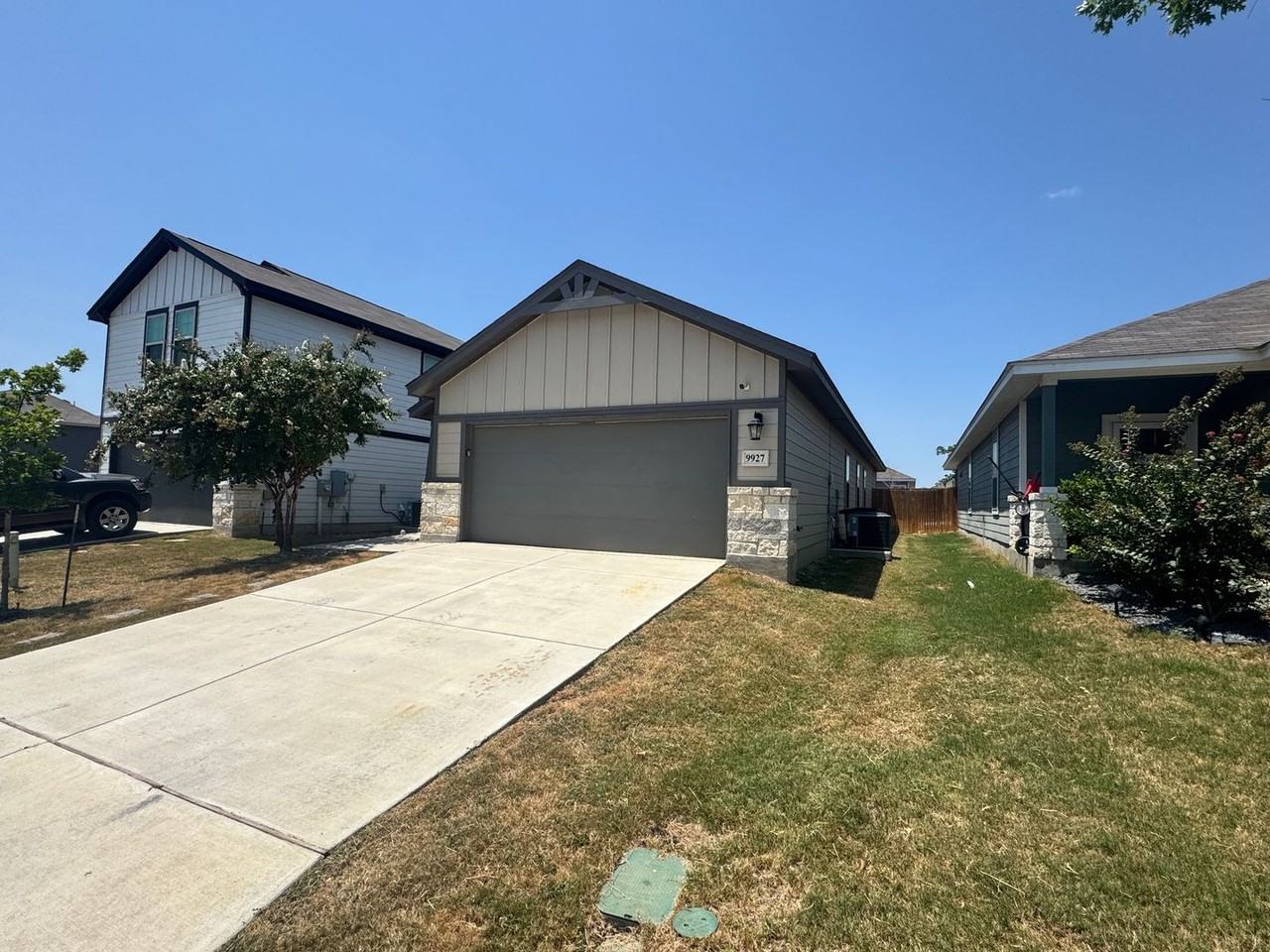 9927 Rancho Real Road - Photo 2 of 25