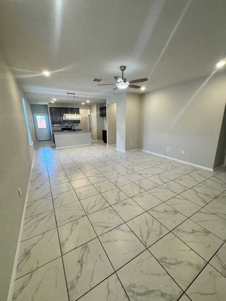 9927 Rancho Real Road - Photo 7 of 25