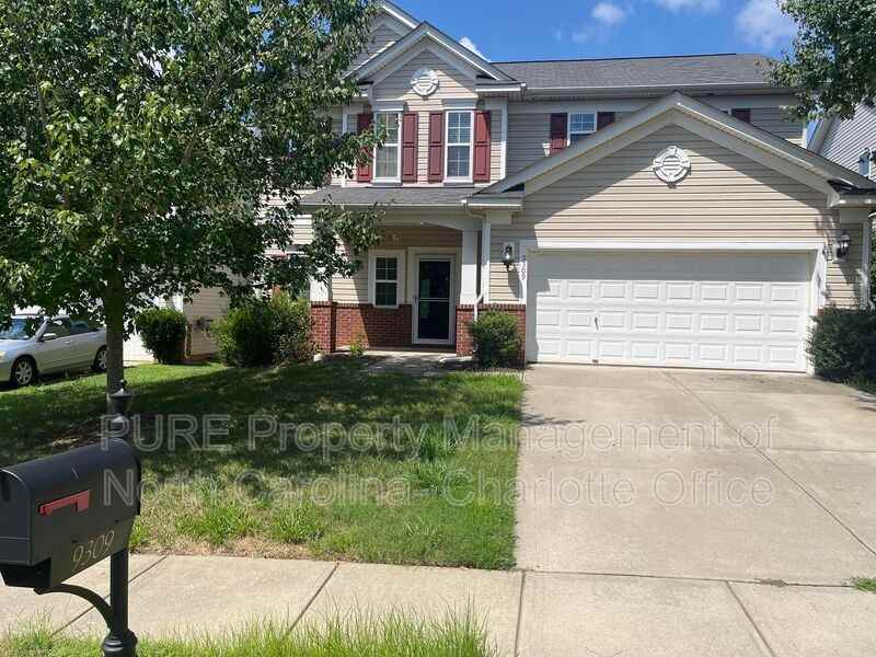 9309 Seamill Rd - Photo 2 of 25