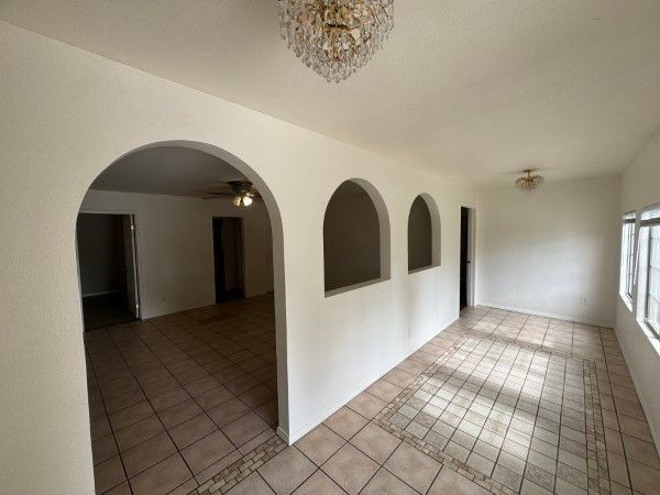 5643 W Phillips Blvd - Photo 3 of 7