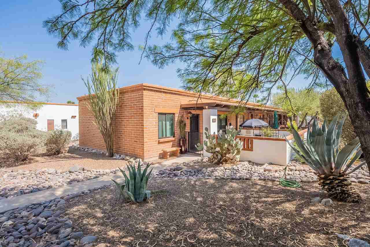 387 S Paseo Tierra #A - Photo 6 of 33