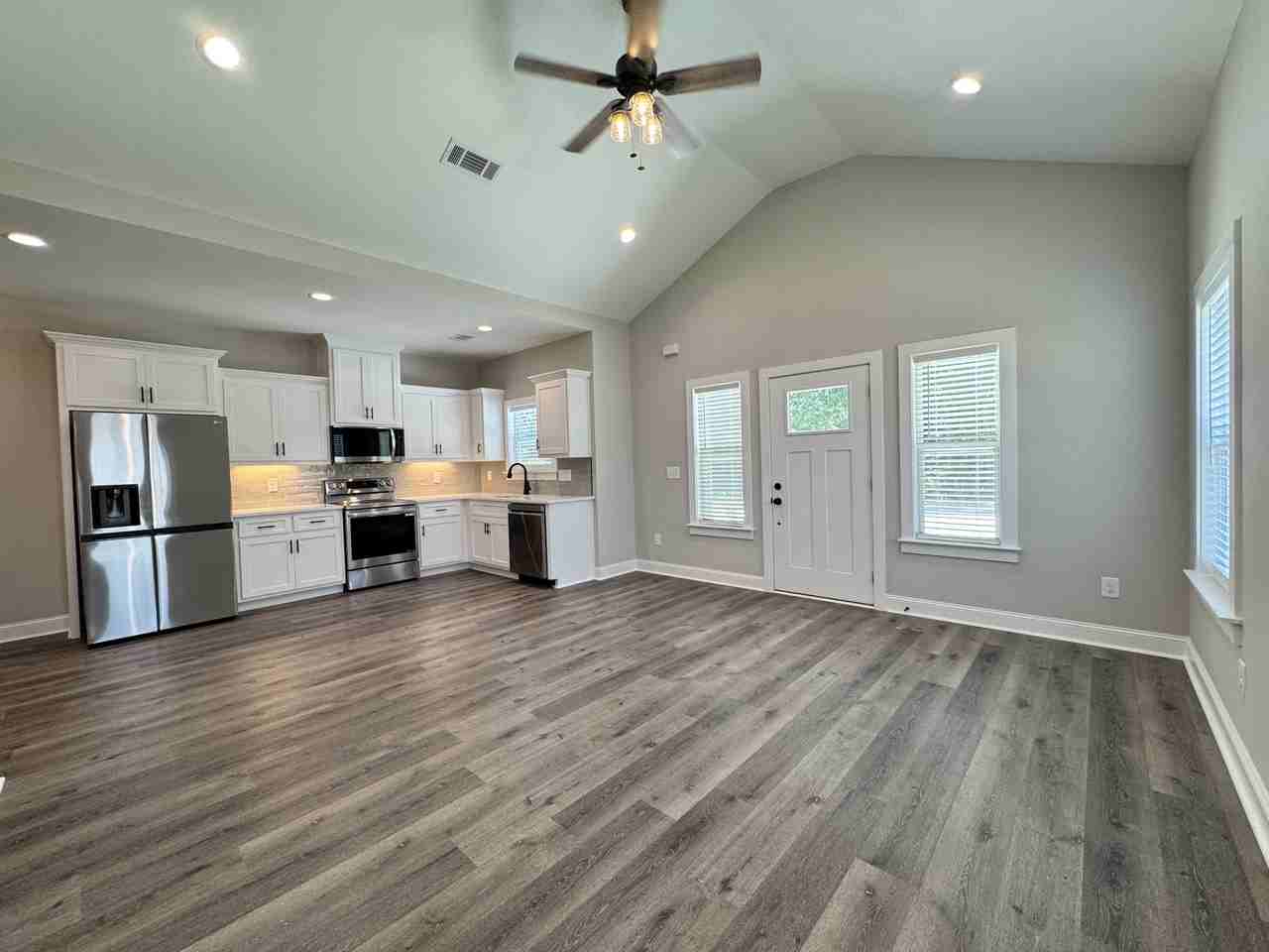 307 Georgia Street - Photo 2 of 14