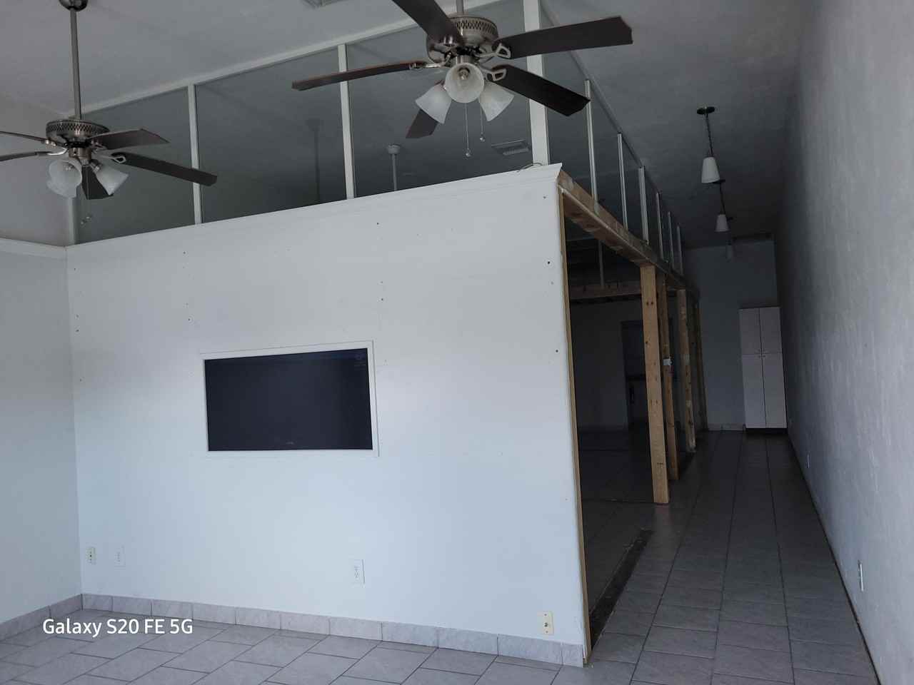 1211 Miramar St #4 - Photo 2 of 10