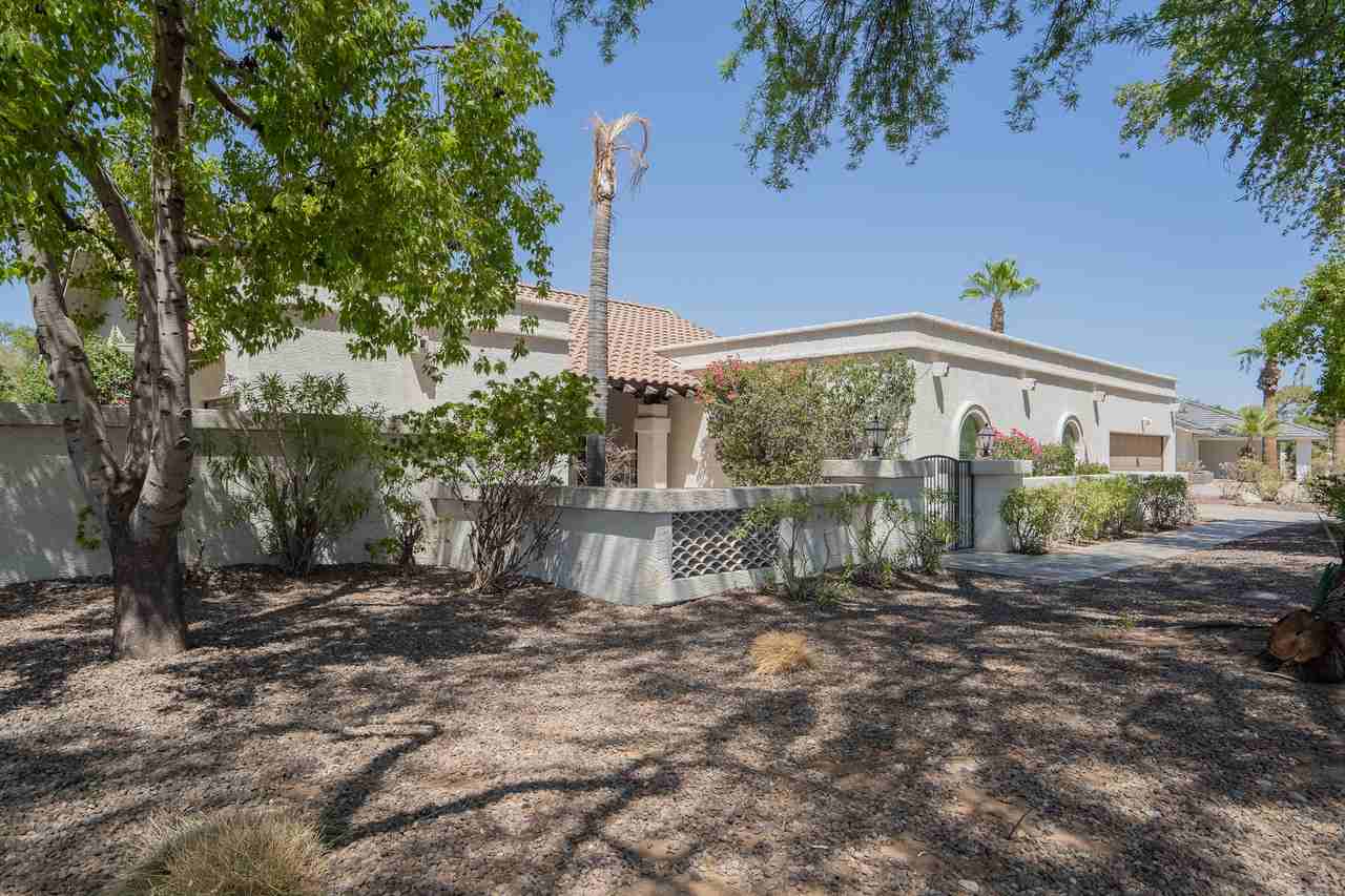 9504 E Sunnyside Dr - Photo 3 of 50