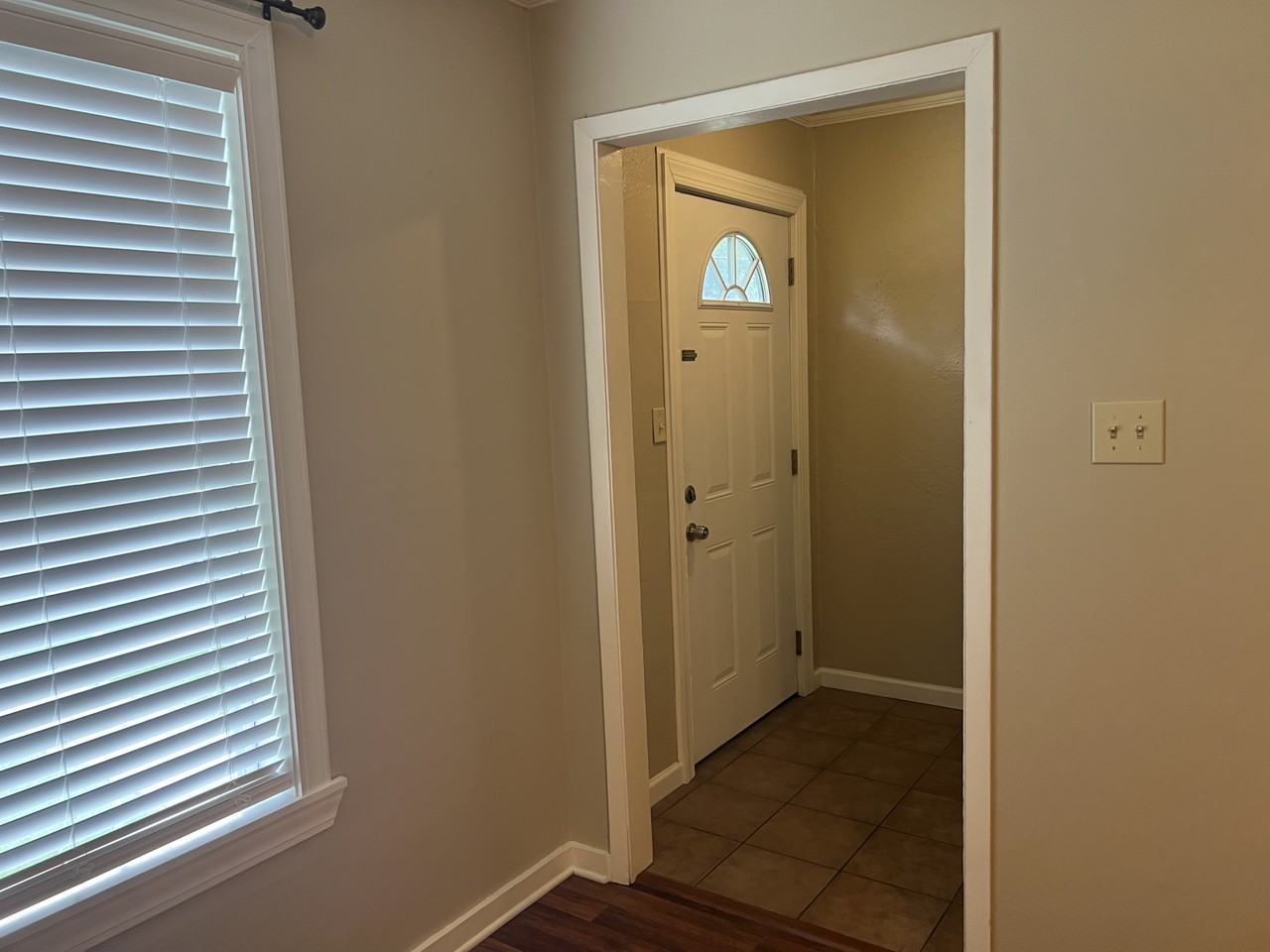 326 N 25th Ave - Photo 2 of 15