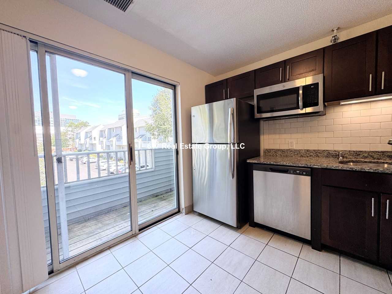 148 N Beacon St #B3 - Photo 3 of 15