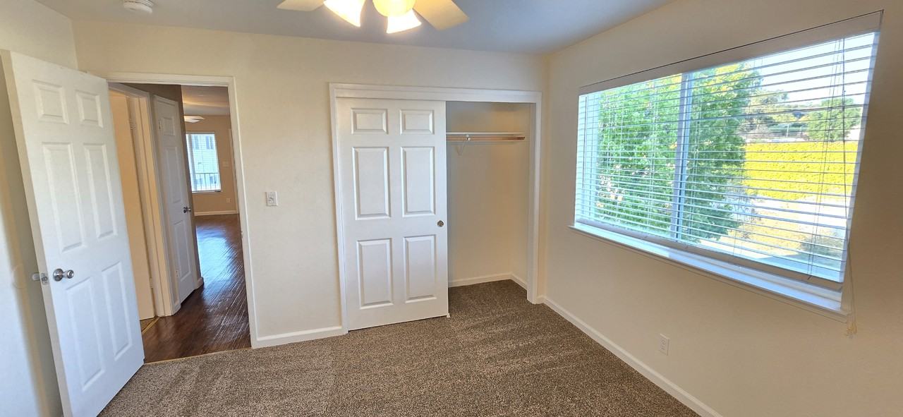 837 State St #837 - Photo 5 of 27