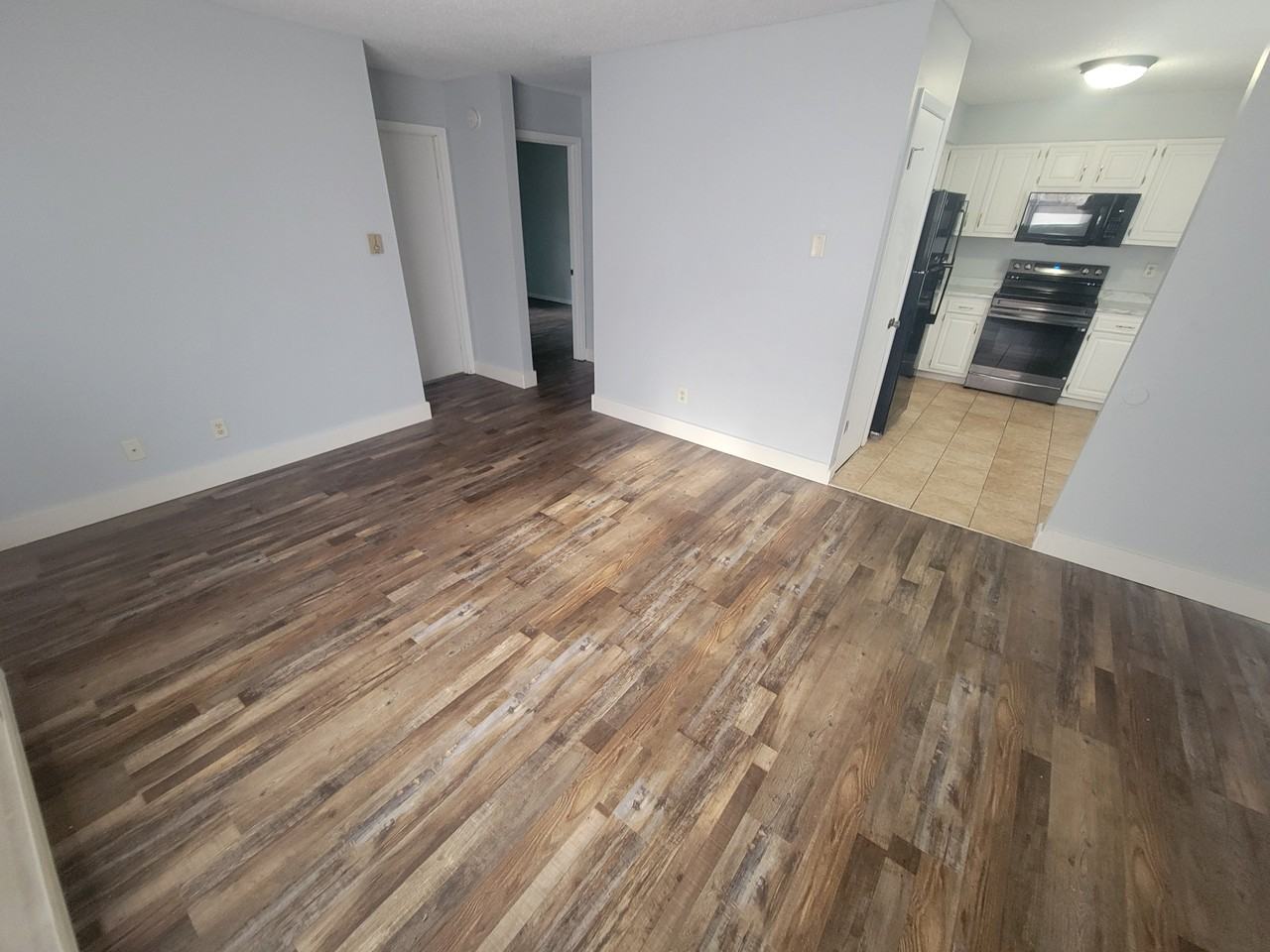 309 9th St N #1 - Photo 4 of 15