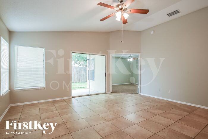 5409 Bayberry Homes Rd - Photo 3 of 16