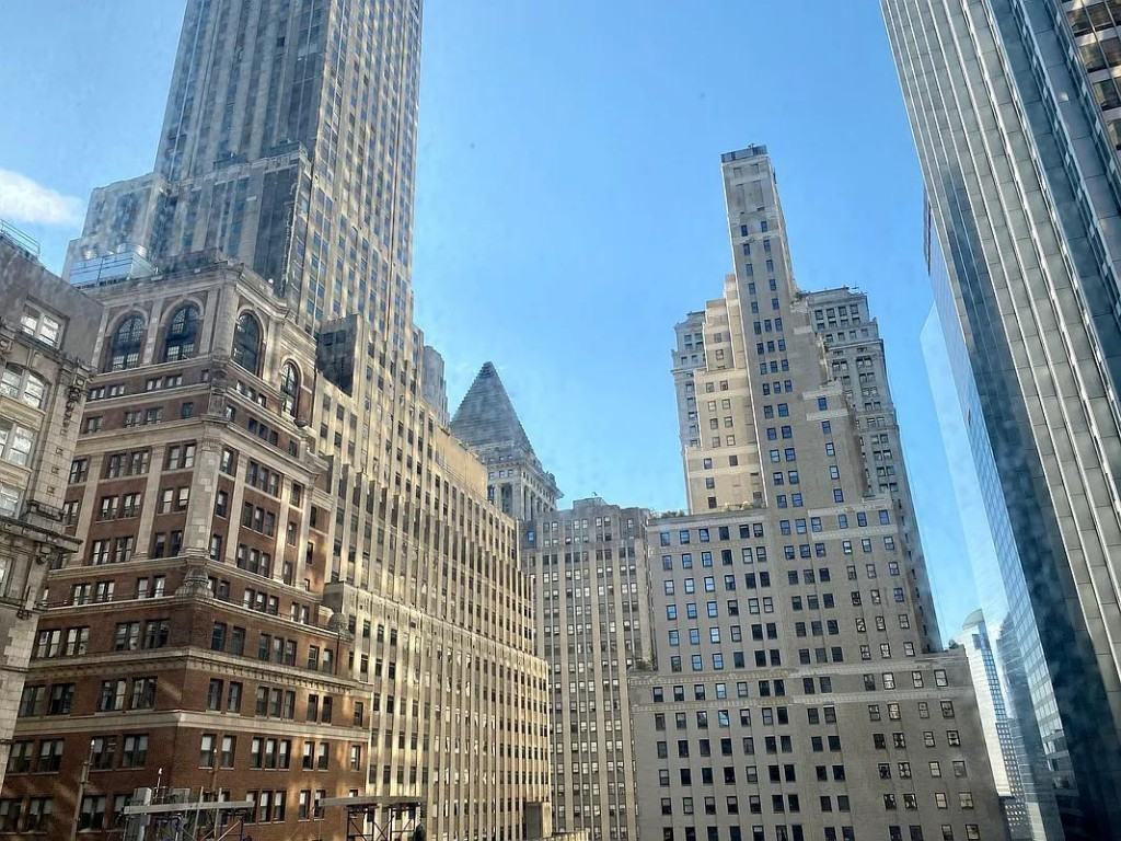 56 Pine St #15G - Photo 5 of 10