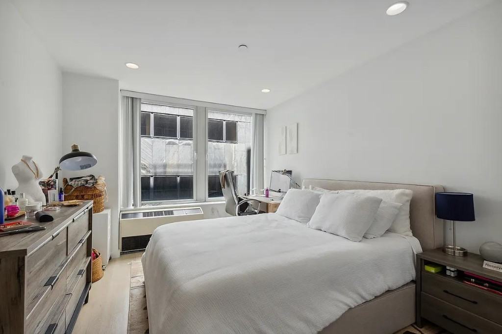 90 William St #11G - Photo 3 of 8