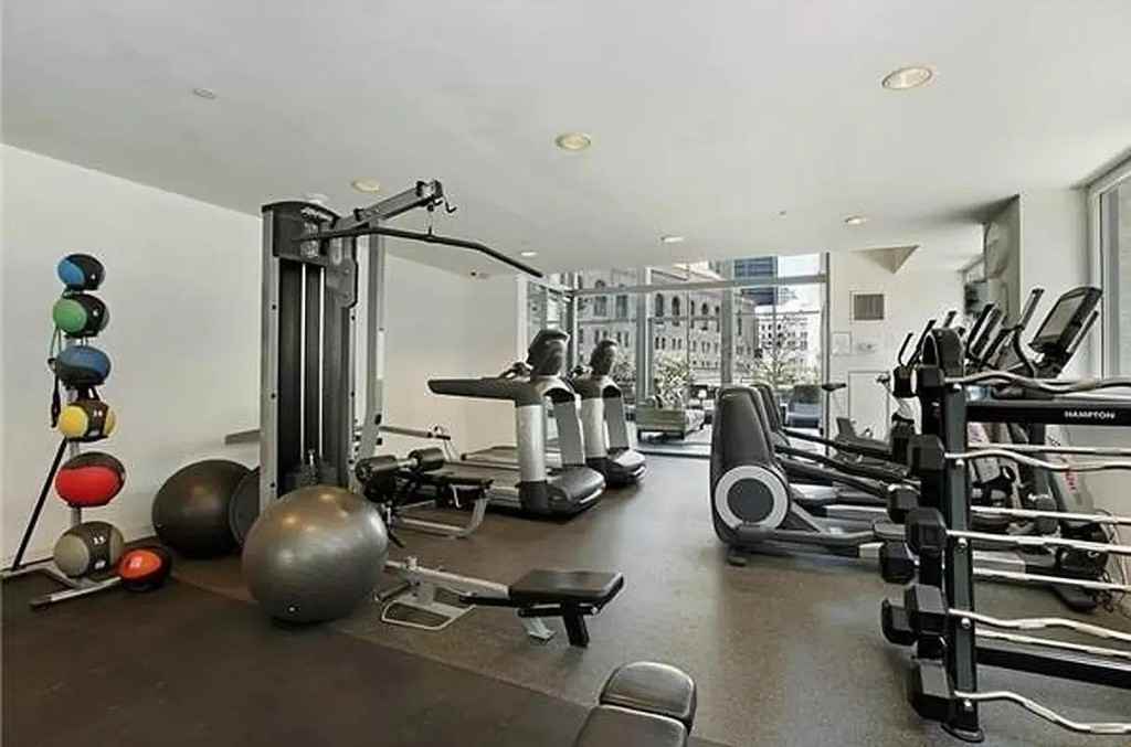 90 William St #12H - Photo 5 of 5