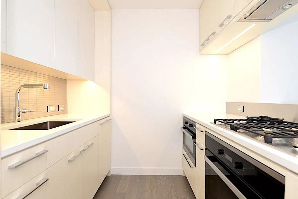 252 South St #46M - Photo 5 of 8