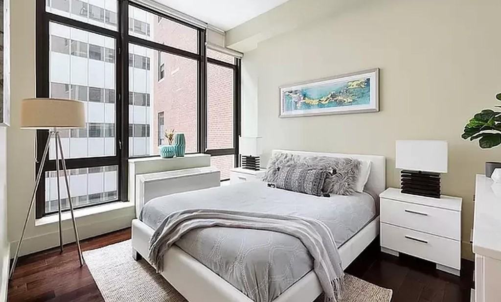 40 Broad St #14D - Photo 4 of 8