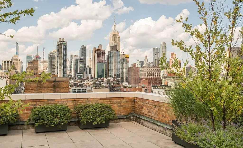 161 W 16th St #6 - Photo 5 of 5