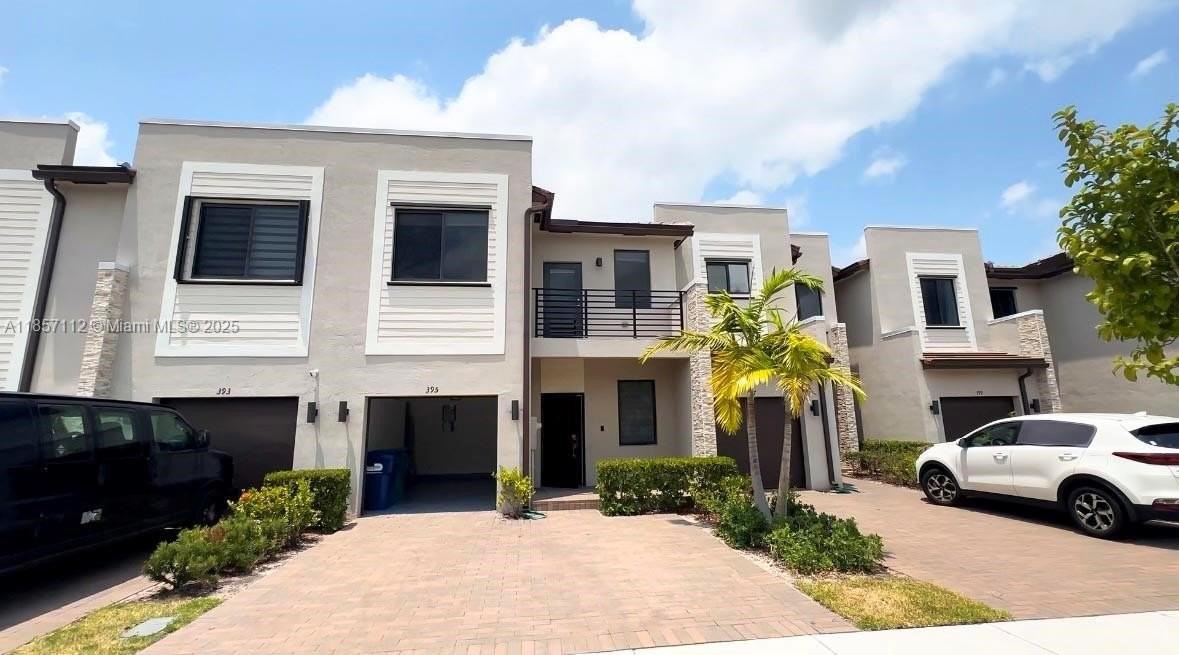 395 Northeast 211th Terrace