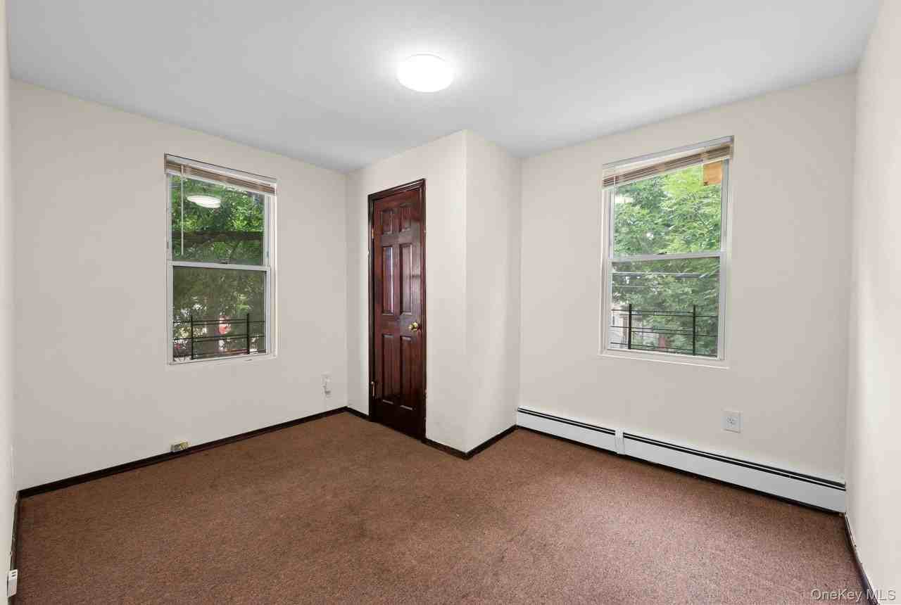 14419 111th Ave - Photo 3 of 10