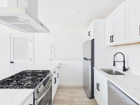 165 Richards St #107 - Photo 1 of 1