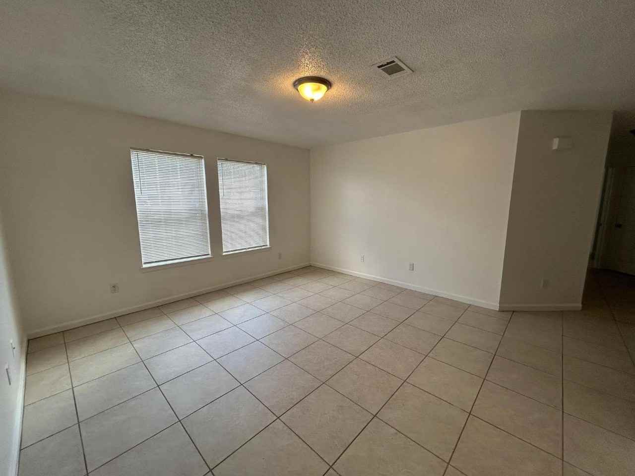 Redwood Apartments - Photo 2 of 11