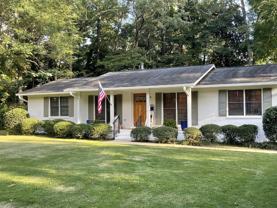 712 E Magnolia Ave - Photo 1 of 1