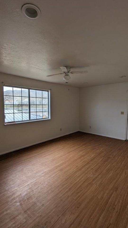 Country Oaks Apartments - Photo 3 of 16