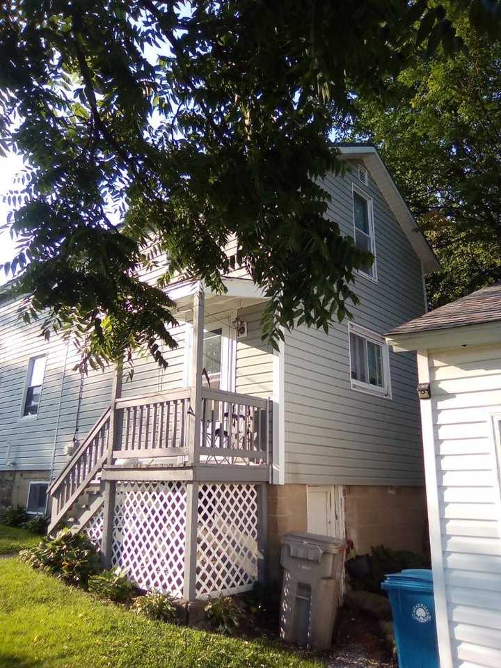 703 Highland Avenue - Photo 3 of 14