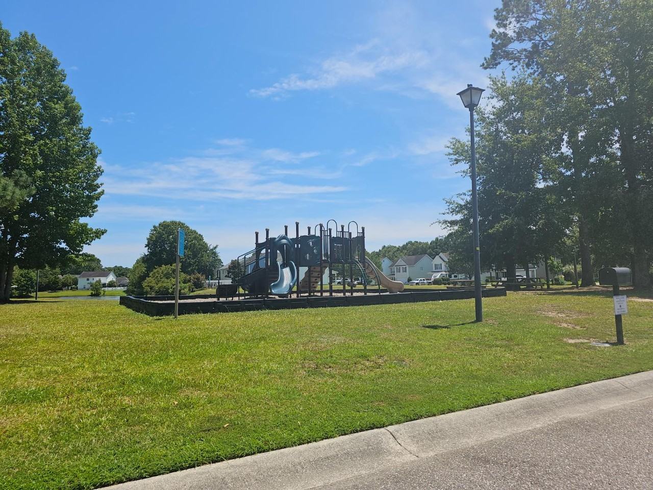 160 Molinia Drive - Photo 3 of 18