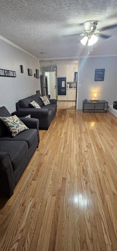 4229 PEGGY LN - Photo 2 of 4