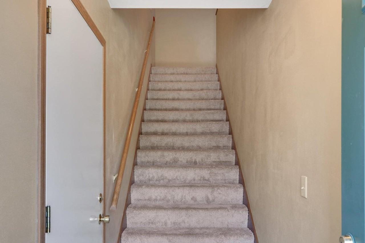 7106 98th Ave - Photo 6 of 11