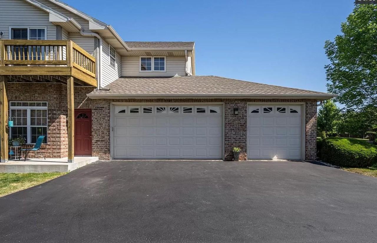 2824 55th Avenue - Photo 2 of 10