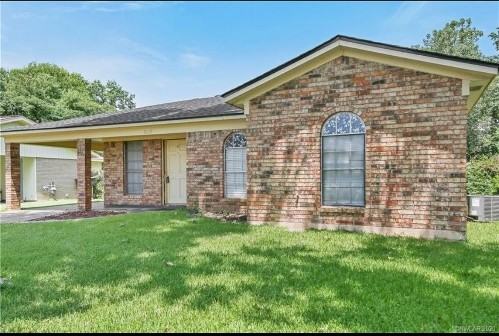 2041 Orbit Dr - Photo 4 of 20