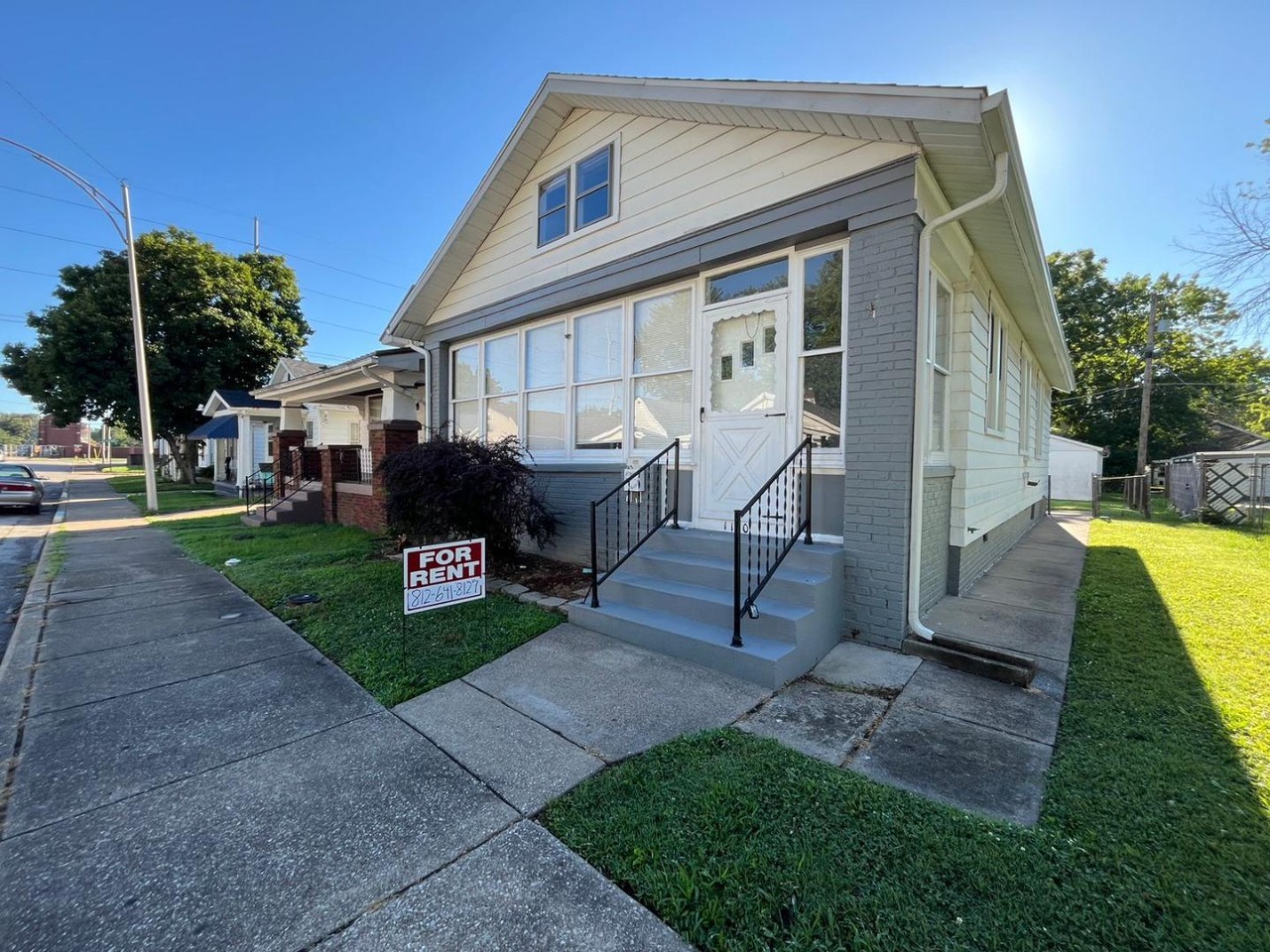 1110 S Harlan Ave - Photo 4 of 20