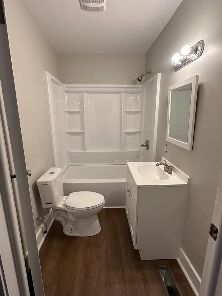 3022 N Fulton Ave - Photo 6 of 15