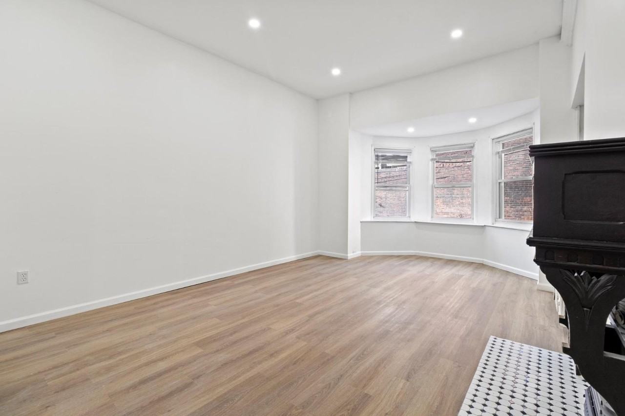 1602 South Broad Street - Photo 6 of 22
