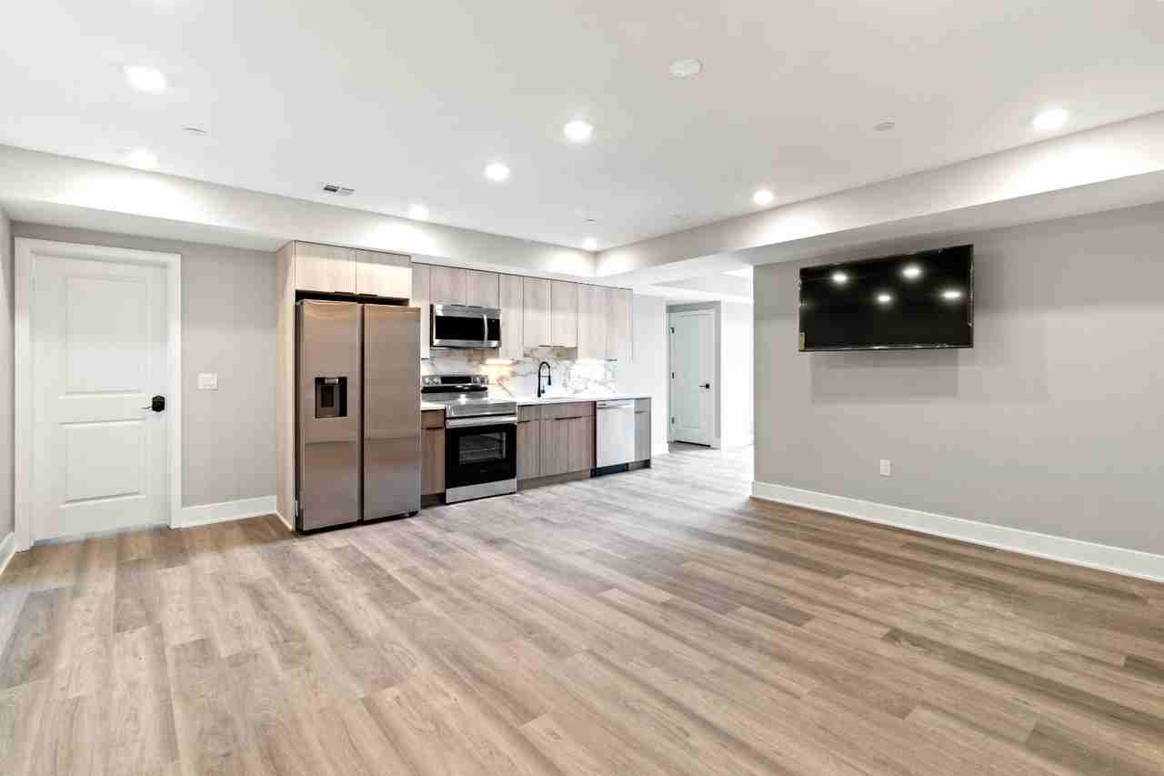 520 N 37th St. - Photo 7 of 42