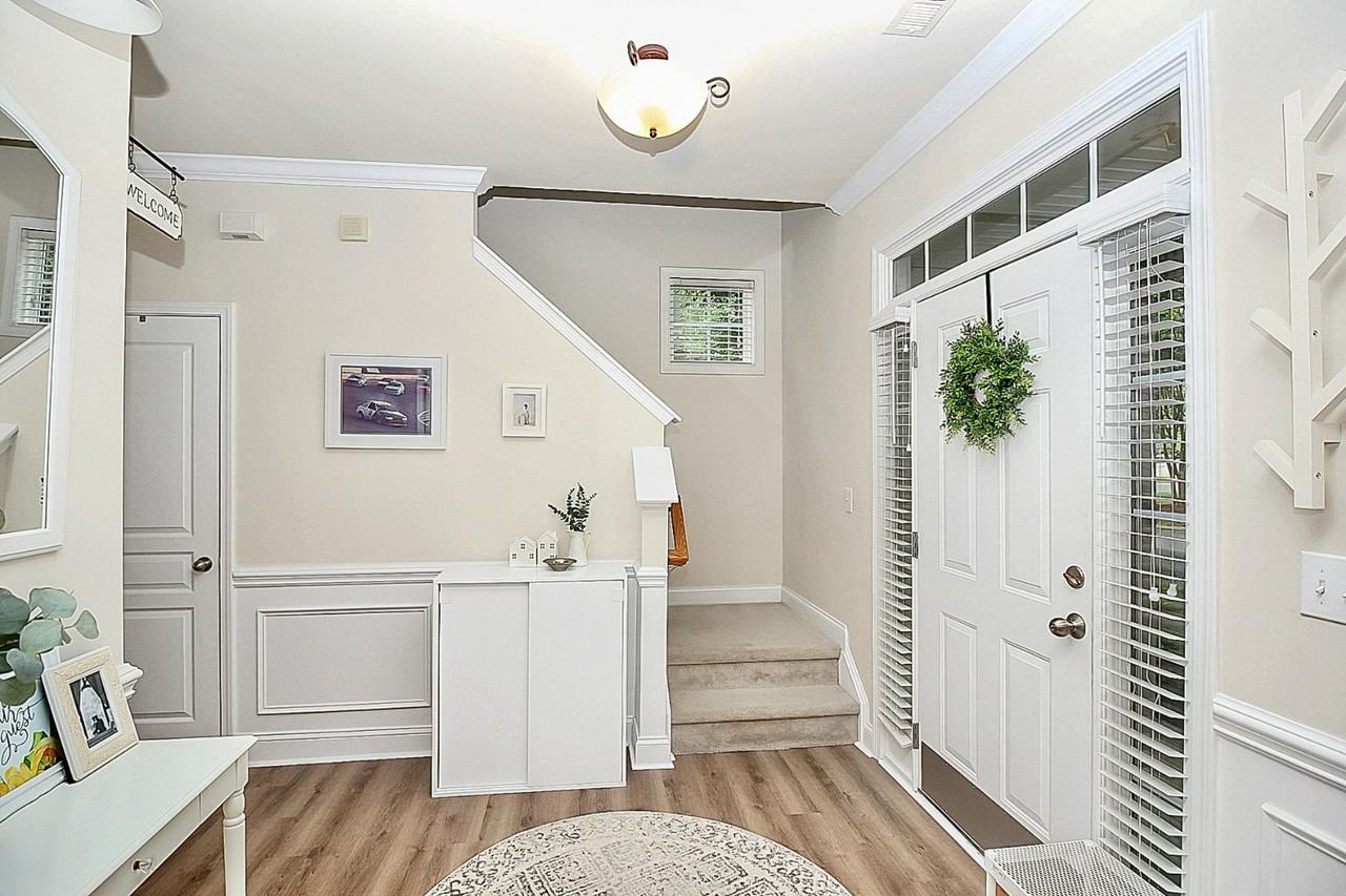 10008 Caldwell Depot Road - Photo 2 of 20