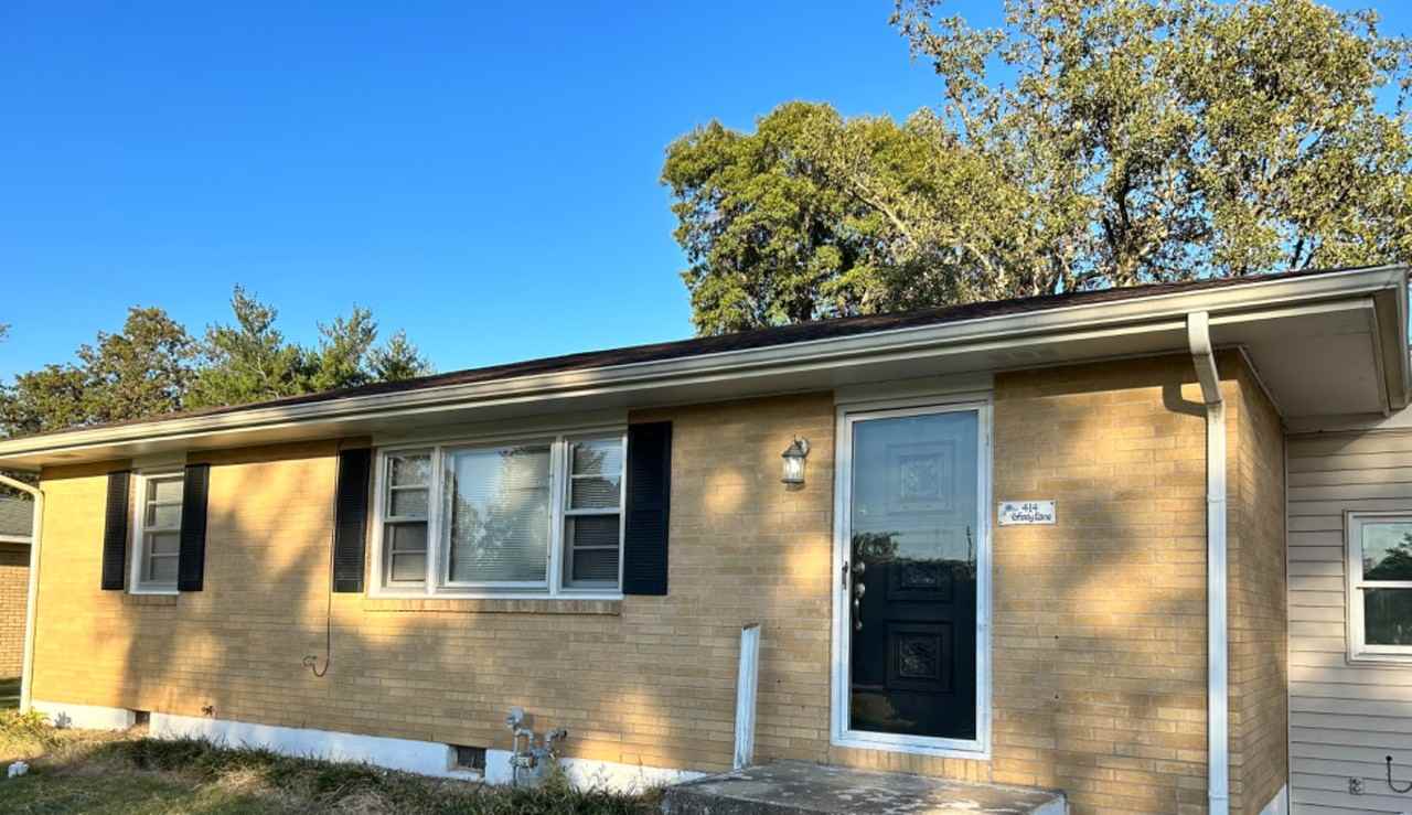 414 Shady Ln - Photo 2 of 20