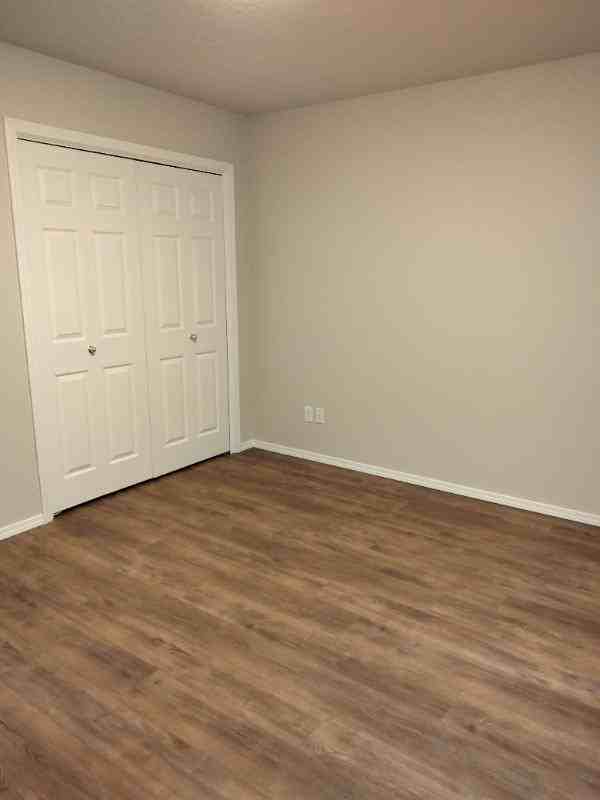 295 Cedar Park Cir - Photo 3 of 20