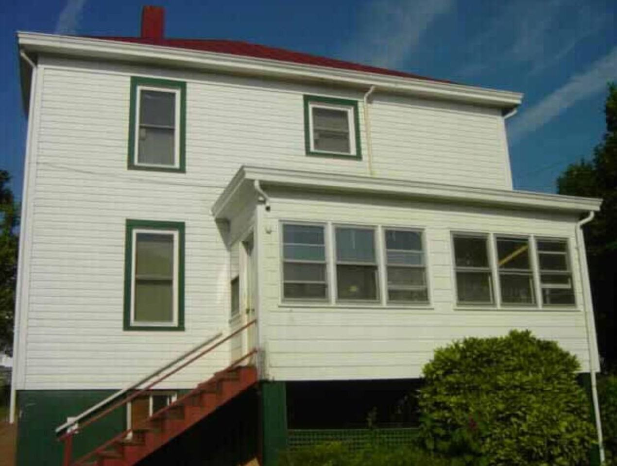 Belleview - Photo 2 of 18