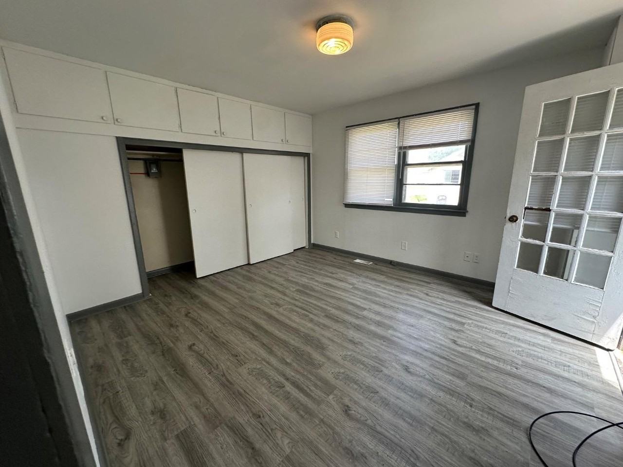 Terry's Ave B - Photo 4 of 10