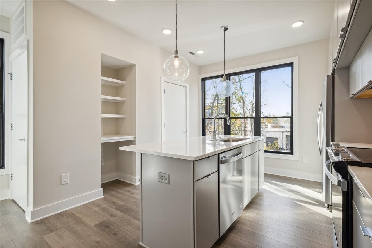 4528 Radler Ct - Photo 6 of 20