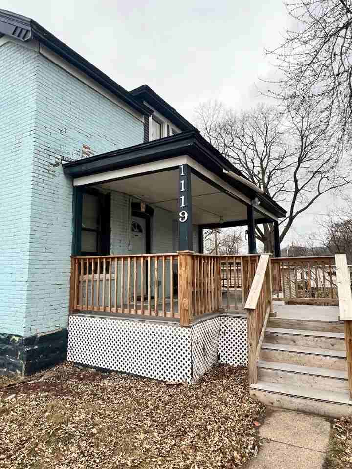 1119 14th St S - Photo 4 of 20