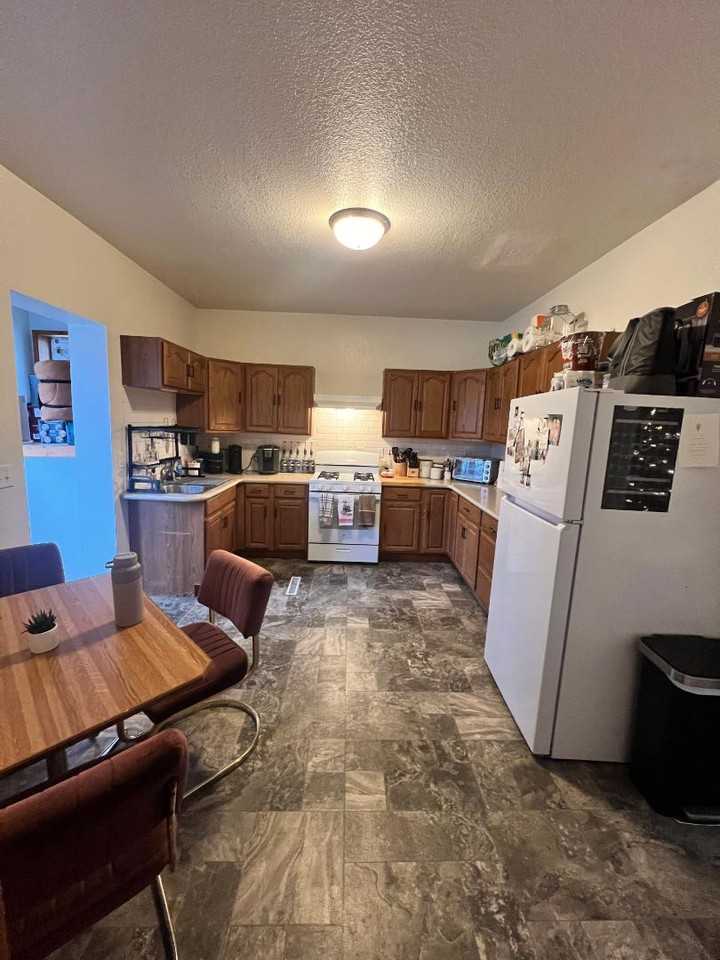 1119 14th St S - Photo 6 of 20