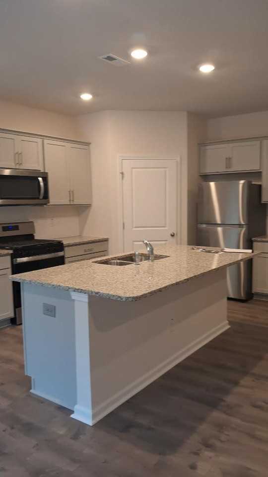 155 David Hill Dr - Photo 3 of 5
