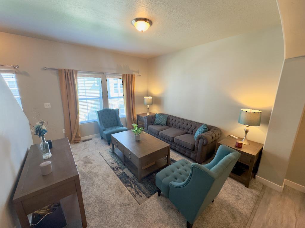 699 E 330 N - Baer (75) - Photo 2 of 10