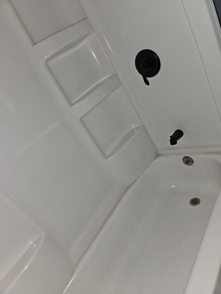 Rockford - Photo 2 of 9