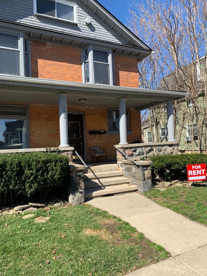 123 College Place - Photo 2 of 2